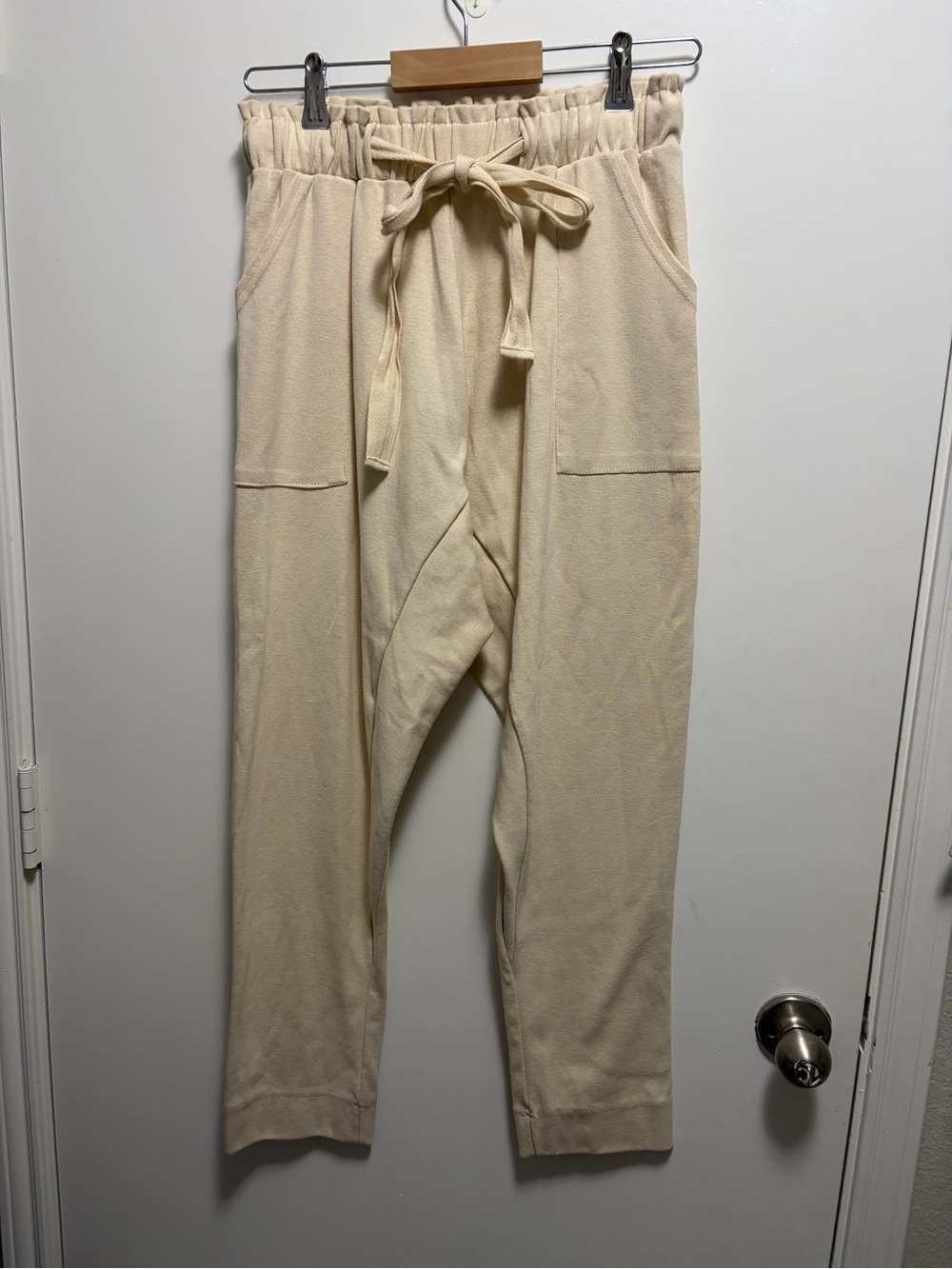 Free People Beach Cream Paper Bag Tapered Pants Women’s Size XS